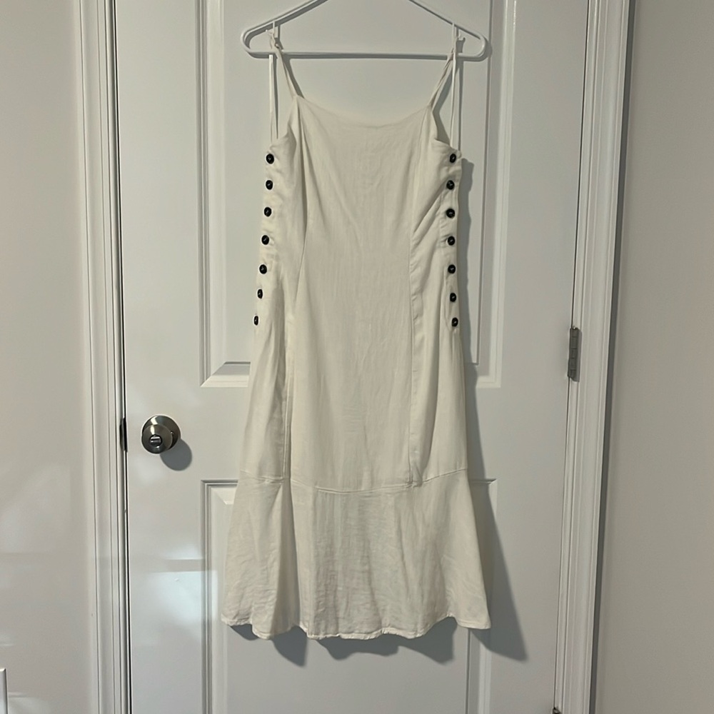 White dress with buttons